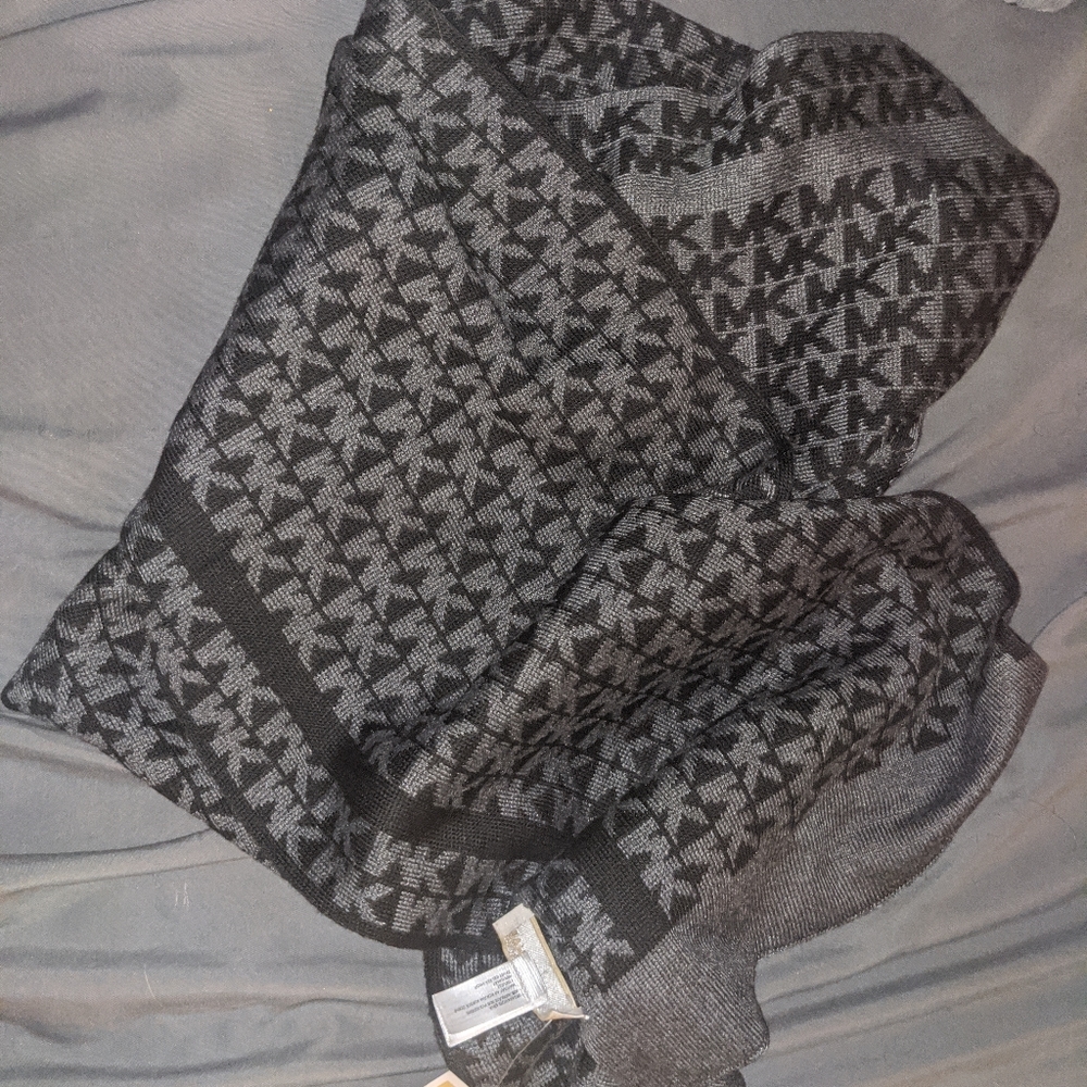 Michael Kors Scarf